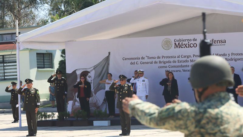 Toma de protesta de Miguel Ángel Rodríguez Gutiérrez en la 26/a zona militar